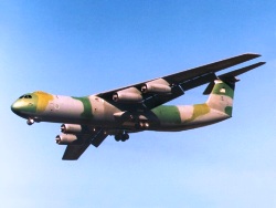 Тяжелый стратегический транспортный самолет С-141В «Старлифтер»