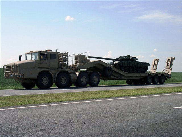 Колесные транспортеры танков