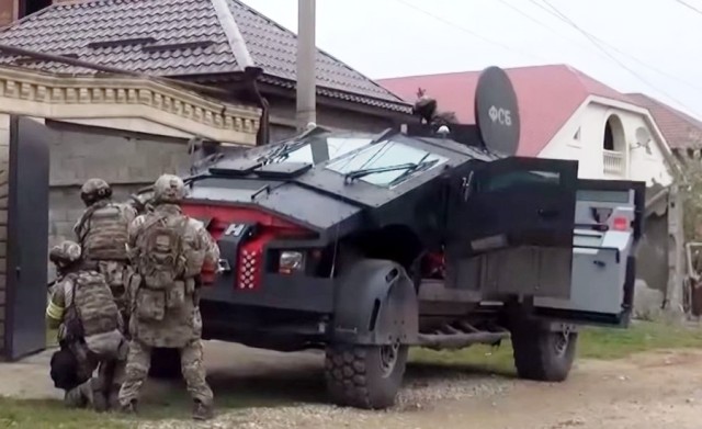 Россия испытала в Дагестане новый броневик "Каратель".